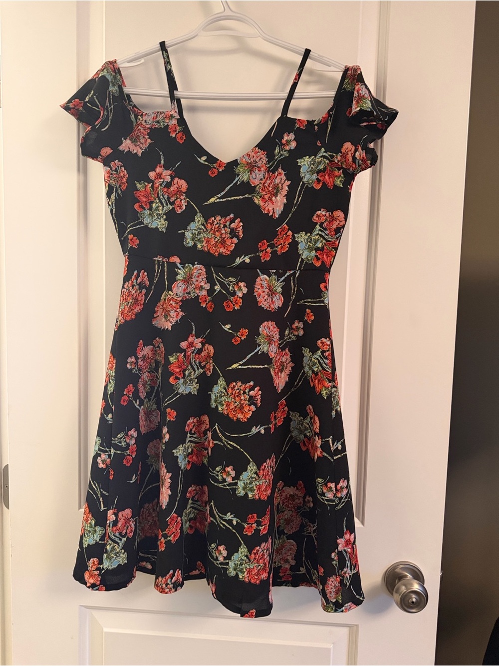 Black floral dress with cold shoulder. Beautiful on. Wms-small